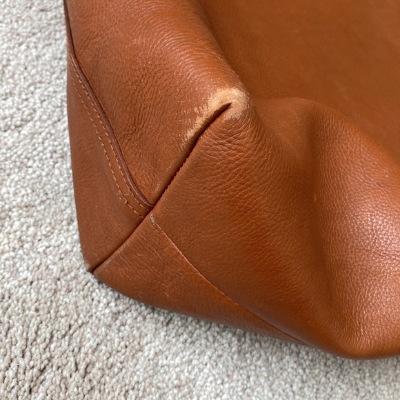 Madewell Transport Leather Tote - Picture 3 of 9
